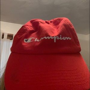 I’m selling a champion hat . It is barely worn and practically new